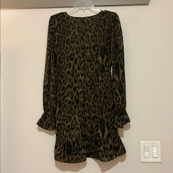 Buddy Love Alicia Bear Cat Long Sleeve Mini Dress SZ S NWT - Picture 3 of 5
